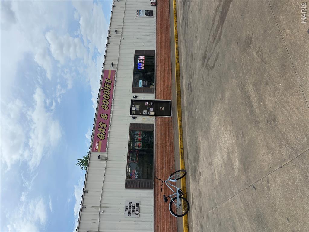 1207 W Malone Avenue — photo