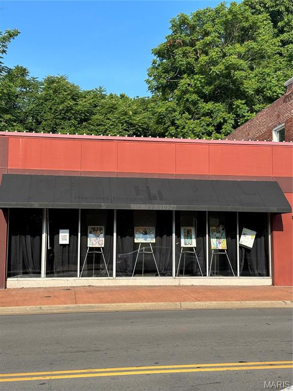 15 S Florissant Road — photo