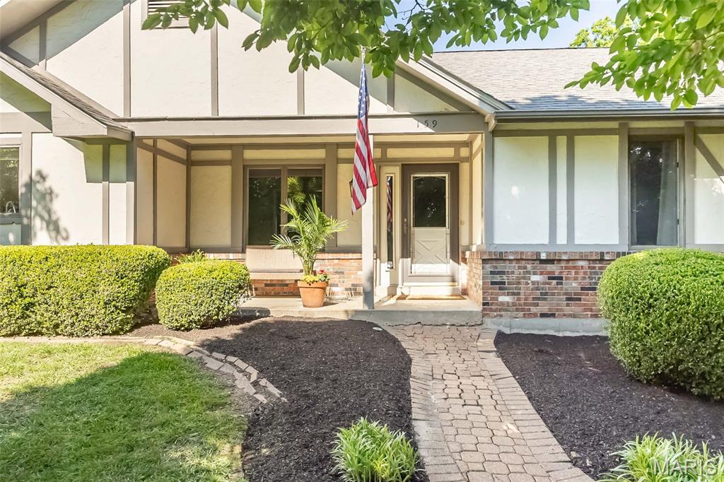 159 Spring Oaks Drive, Ballwin, MO 63011 — photo 2