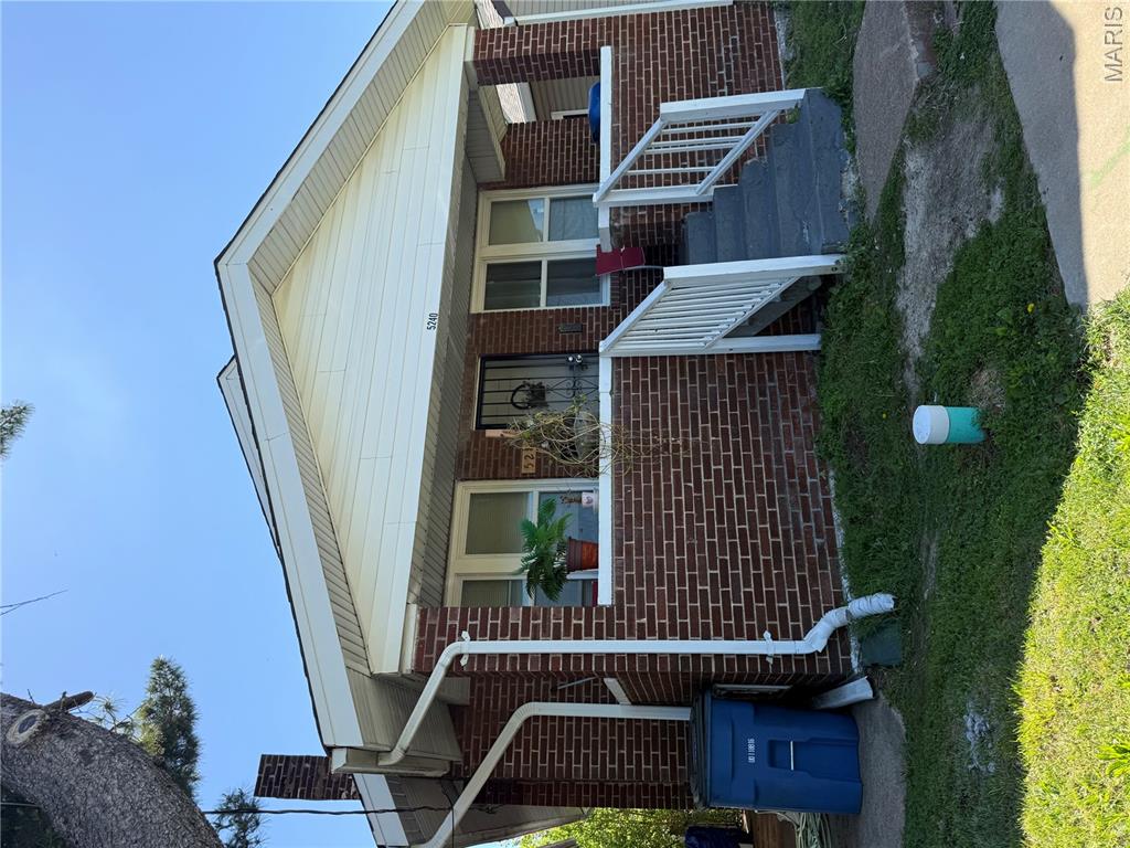 5240 Helen Avenue — photo