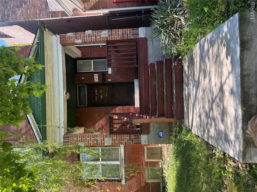 5218 Lotus Avenue — photo