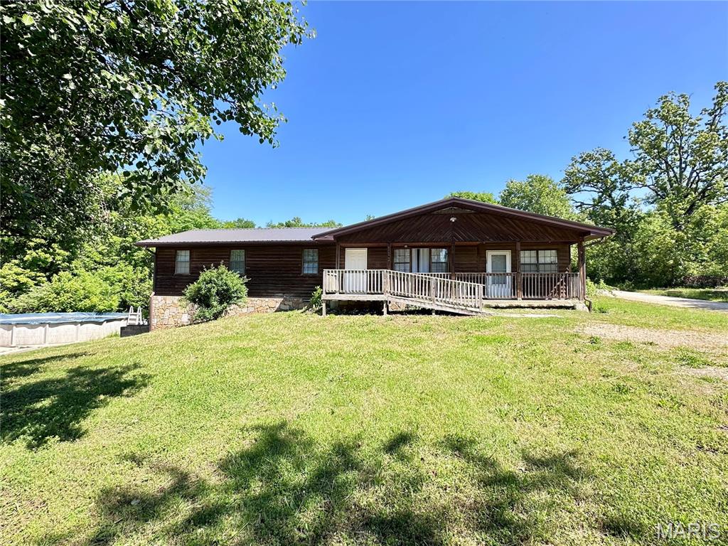 112 E 3rd Street — photo