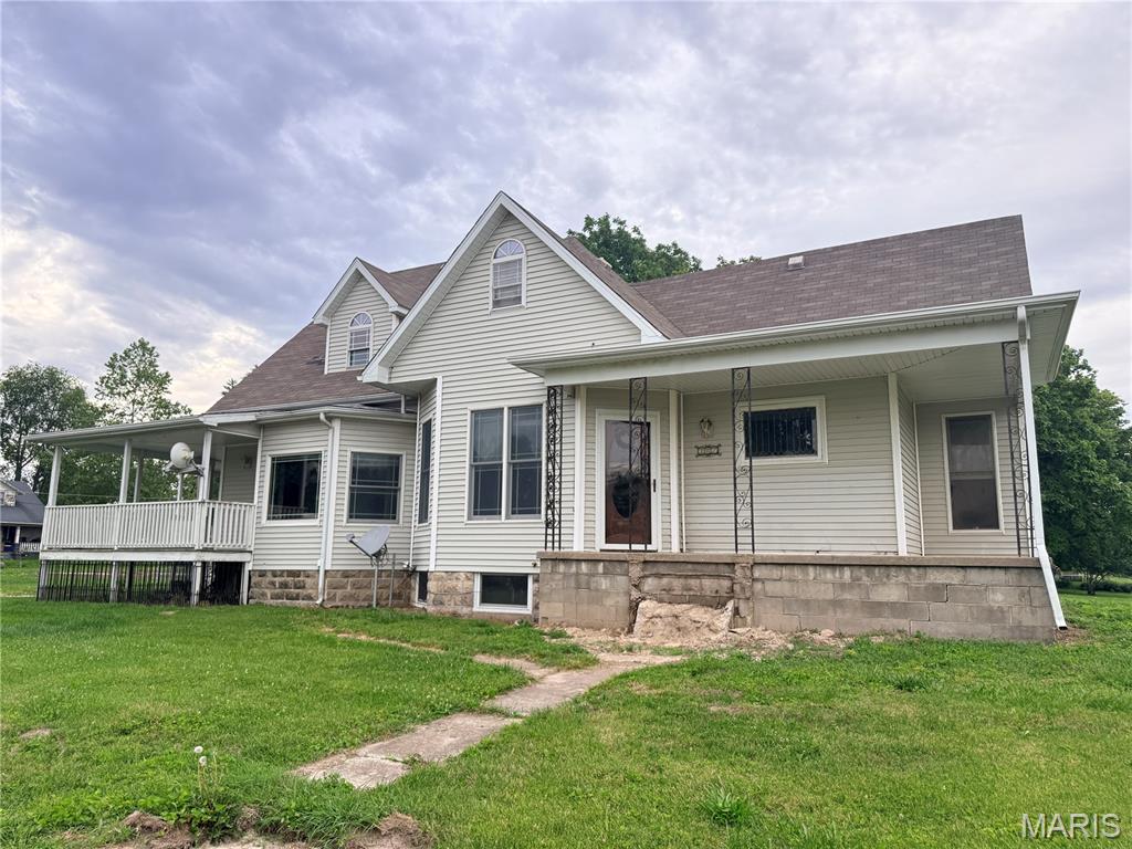 207 N Walnut — photo
