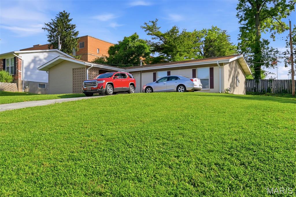 12925 Fernway Lane — photo