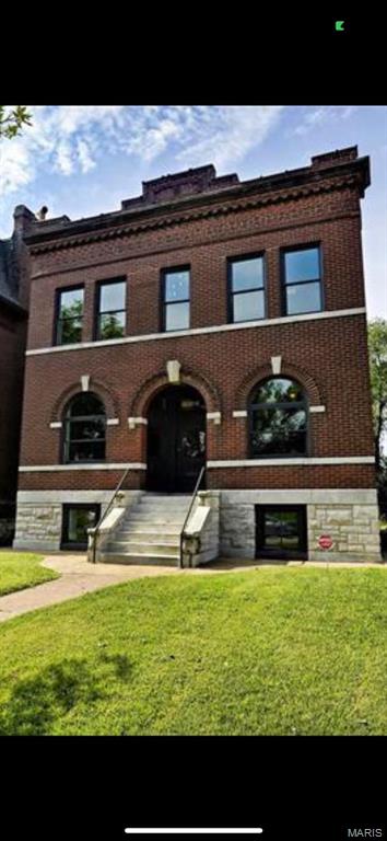 1806 Allen Avenue — photo