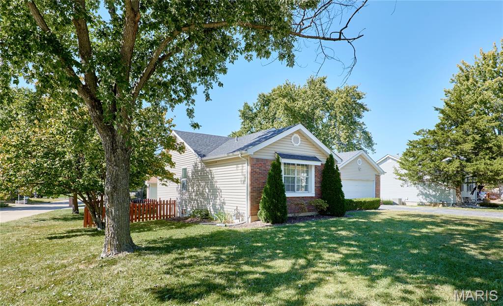 1705 Whispering Ridge Lane, St Peters, MO 63376 | Realty.com