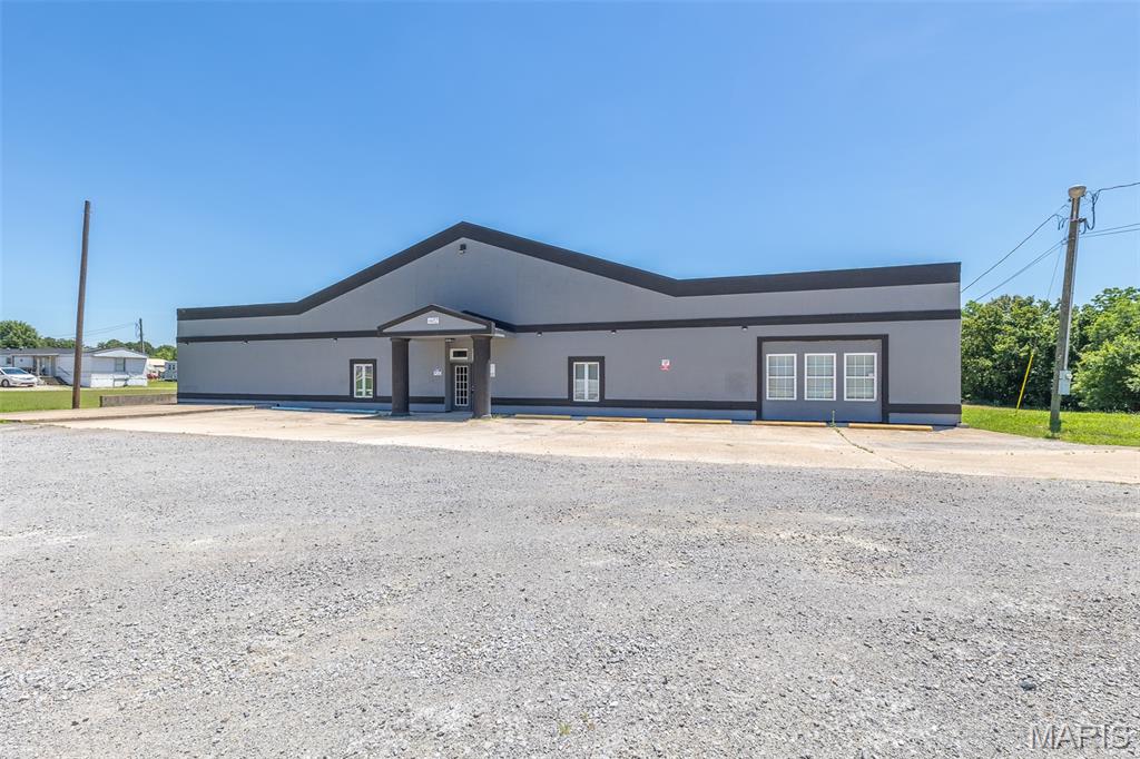 602 E Outer Road, Poplar Bluff, MO 63901 — photo 2
