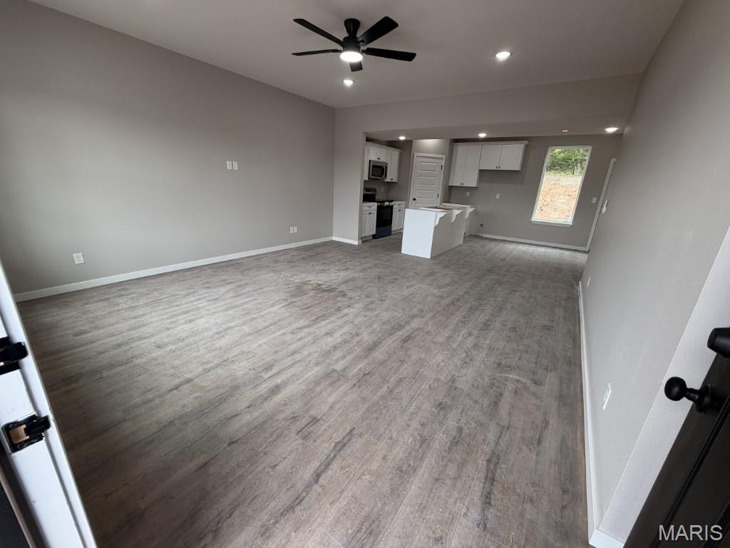 939 Holstein, Marshfield, MO 65706 — photo 3
