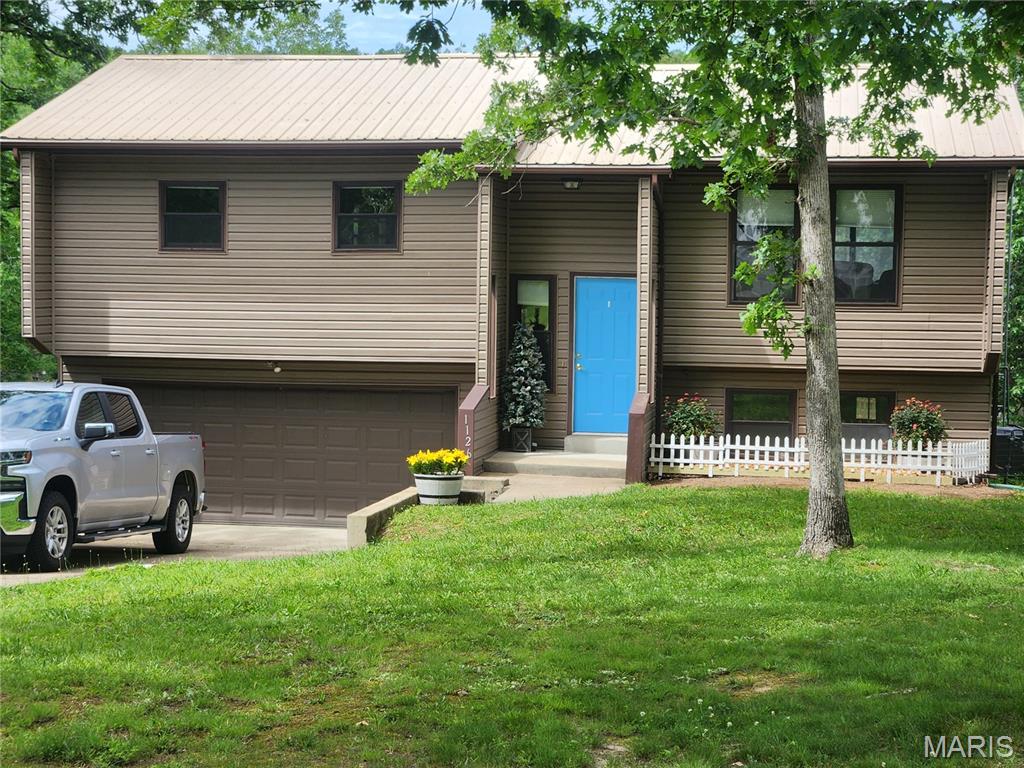 1126 S Deer Trail — photo