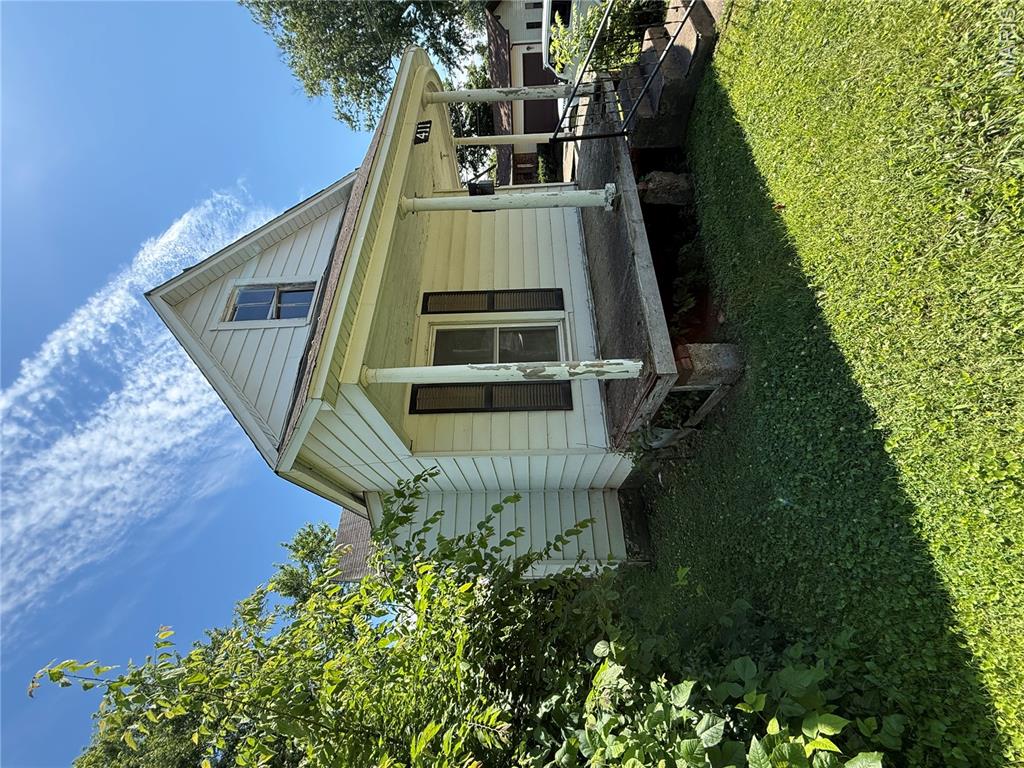 411 E Marvin, Fredericktown, MO 63645 — photo 2