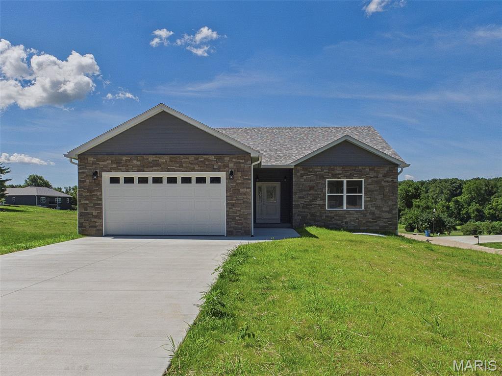 126 Woodland Hills Court — photo