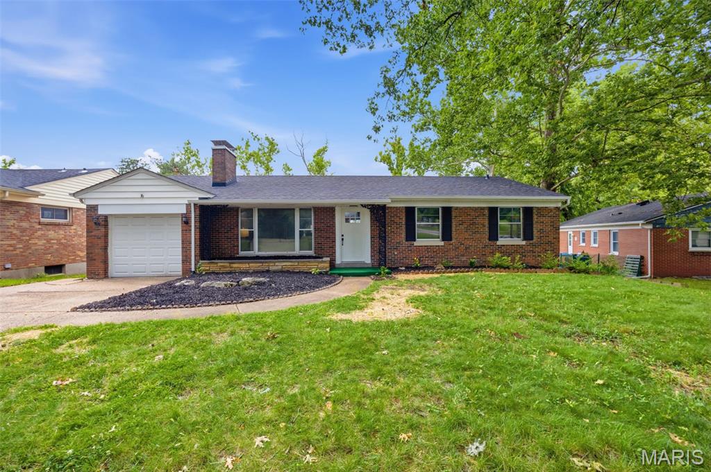 8605 Mayflower Court — photo
