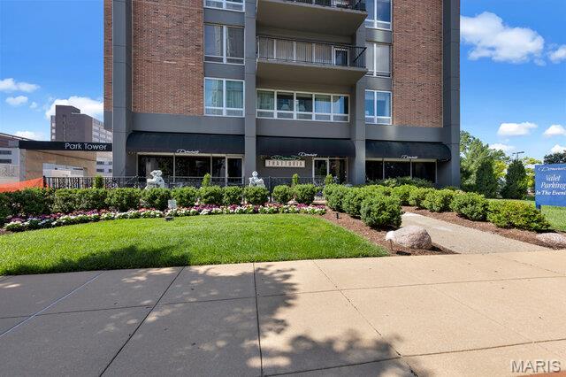 200 S Brentwood Boulevard S 14C — photo