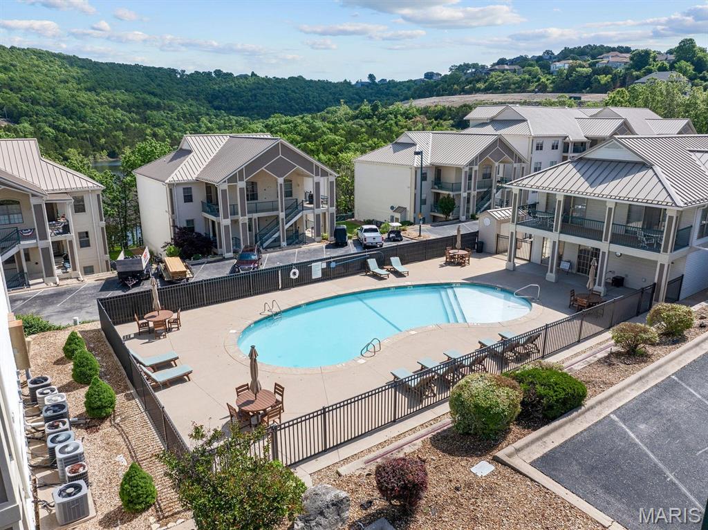 135 Upper Emerald Bay Circle Unit 11 — photo