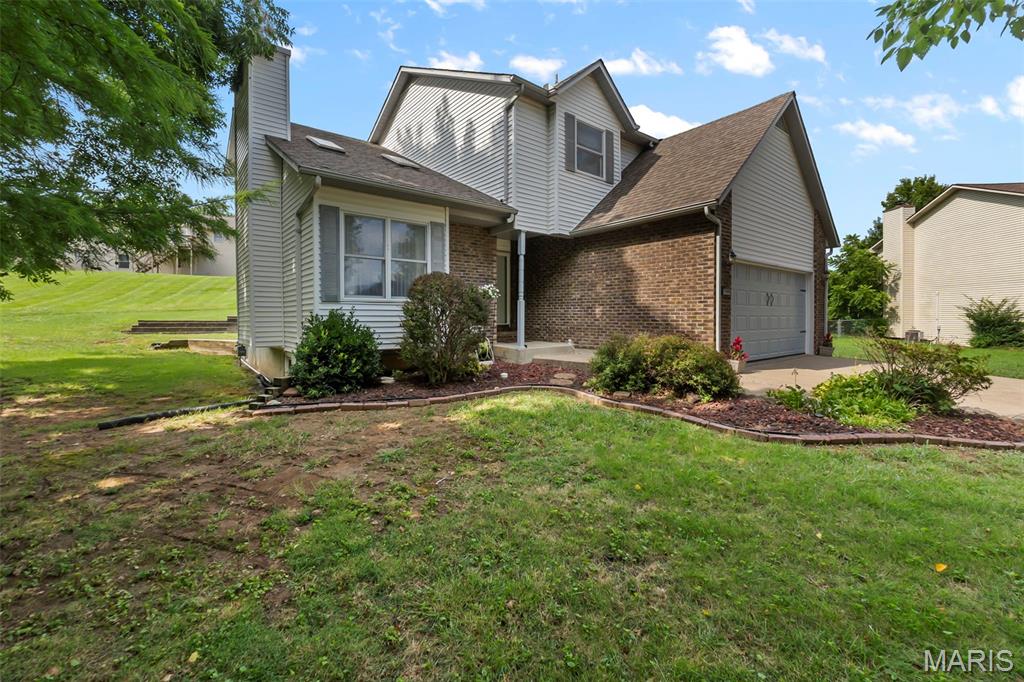 1009 Dearmore Court — photo