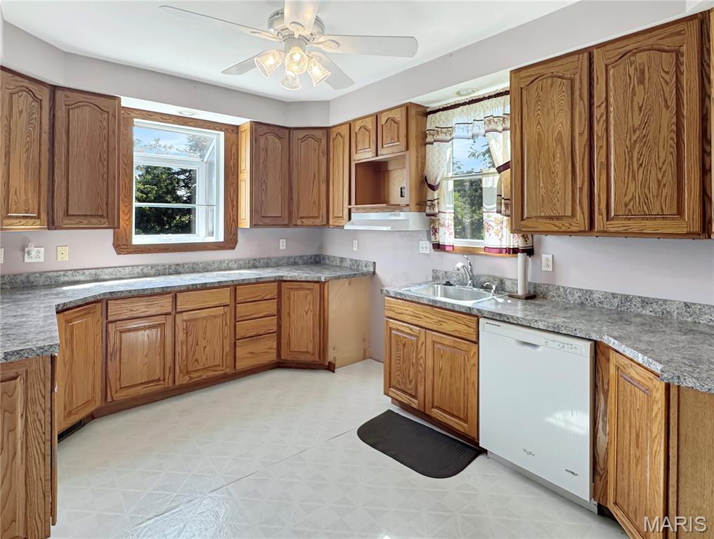 305 E Main Street, Washington, MO 63090 — photo 3