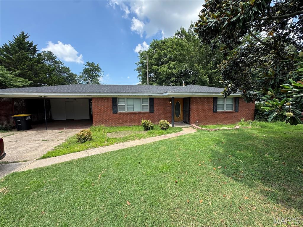 812 Hastings Drive — photo