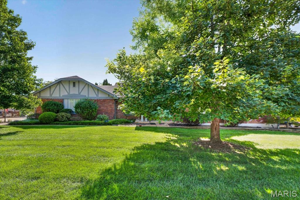 1632 Lochcrest Drive — photo