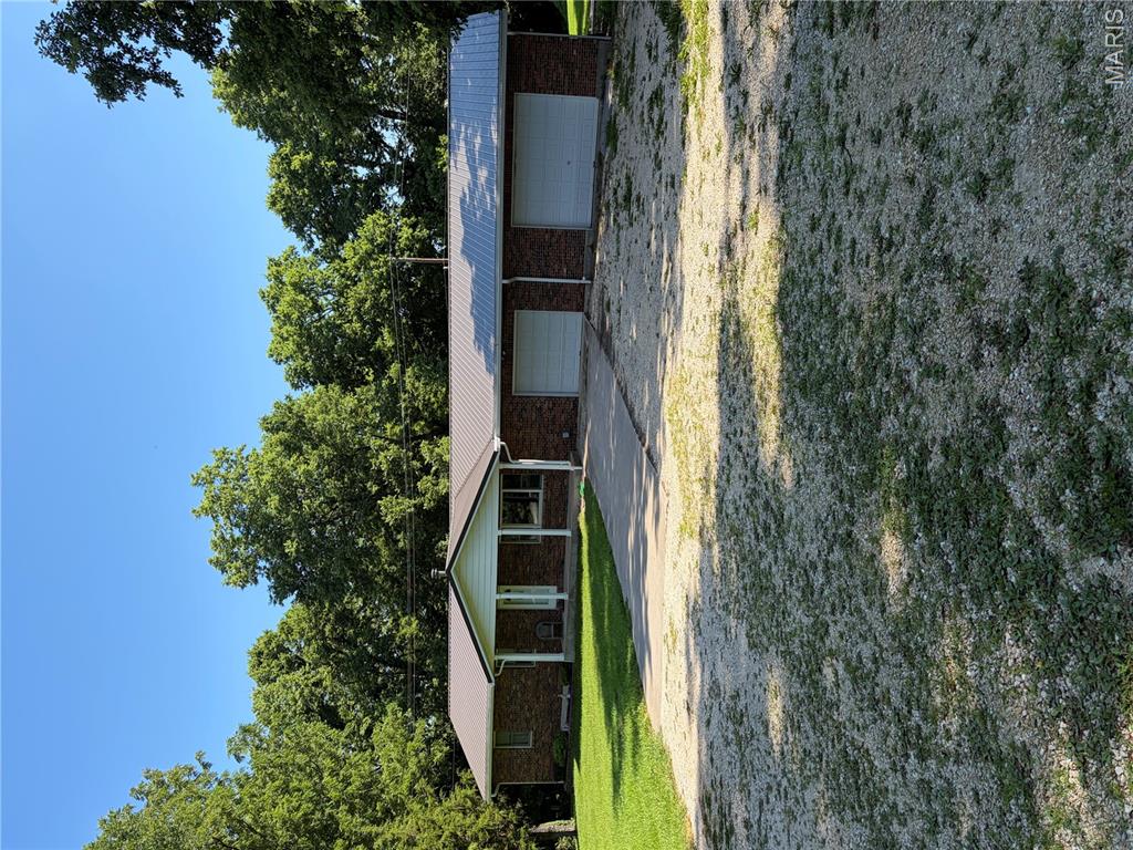 8773 Highway 79 — photo