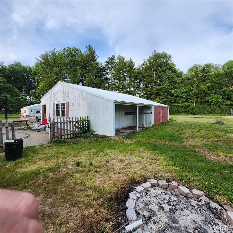 309 E Clay Street — photo