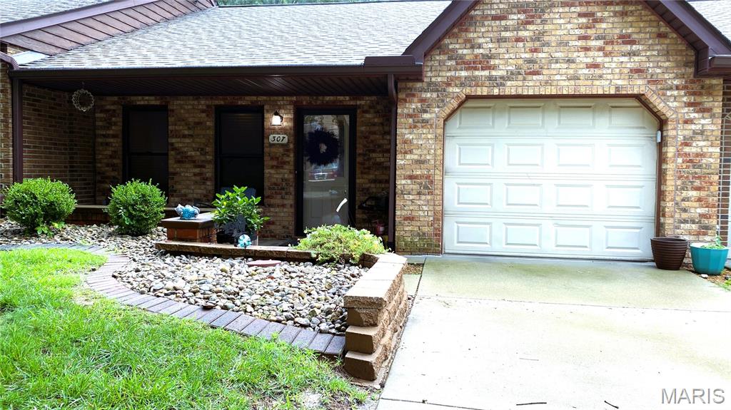 307 Northcrest Drive — photo