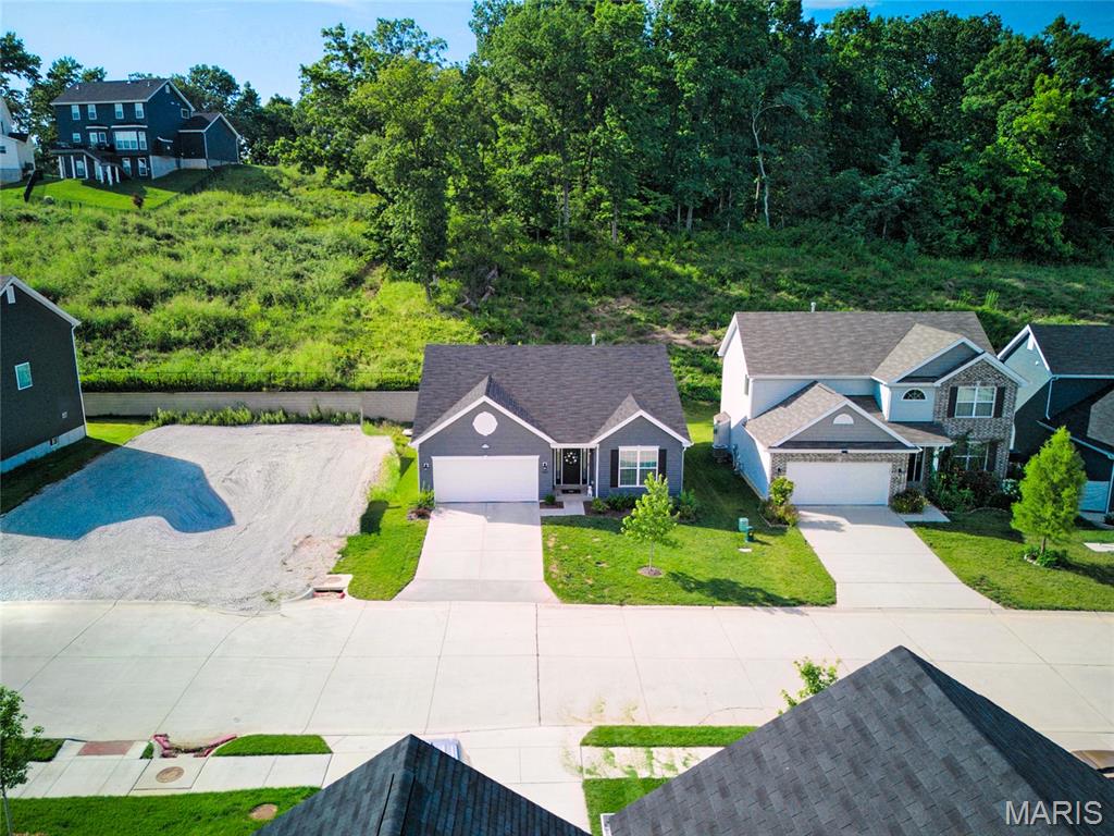 1207 Winding Bluffs Way — photo