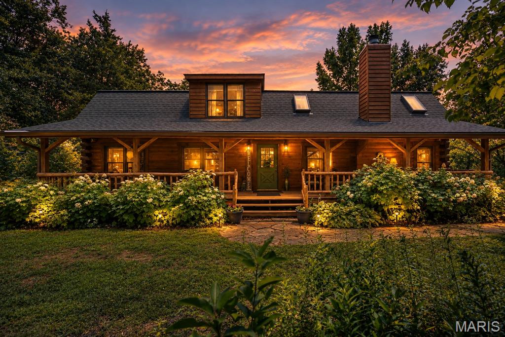 8 Whippoorwill Court — photo