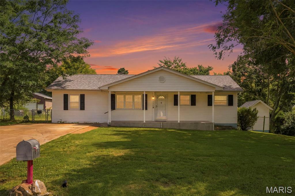 5428 Terry Drive, High Ridge, MO 63049