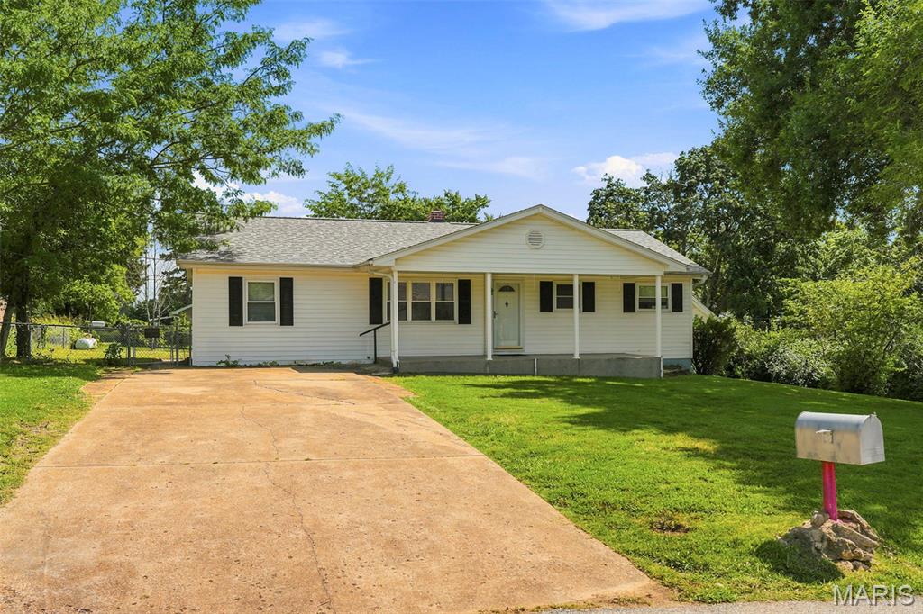 5428 Terry Drive, High Ridge, MO 63049 — photo 2