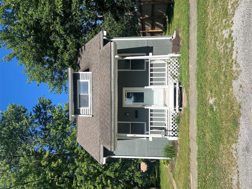 106 S Cherry Street — photo