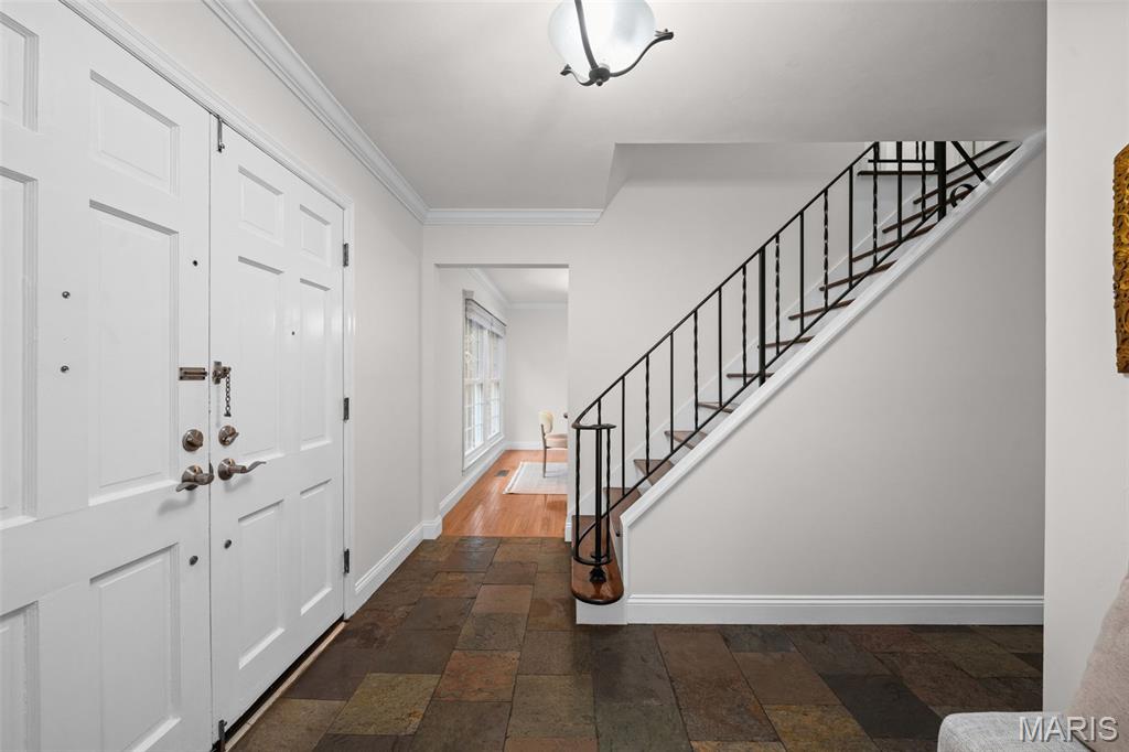 40 Ridge Point Drive, Chesterfield, MO 63017 — photo 3