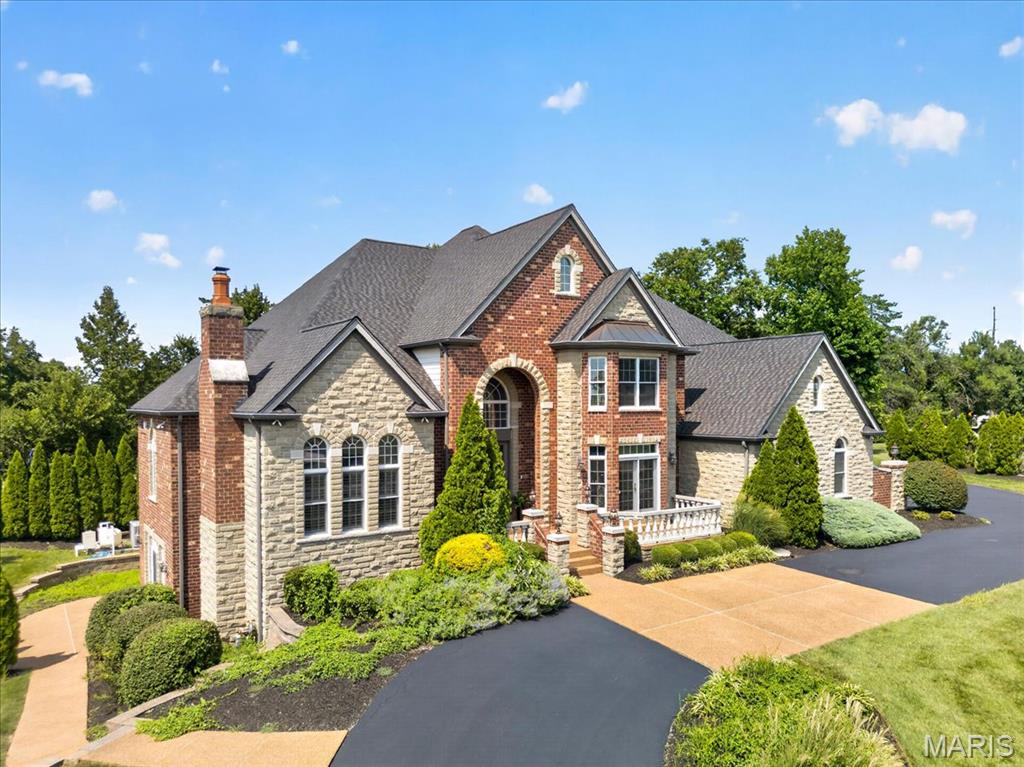 33 Chapel Hill Estates — photo