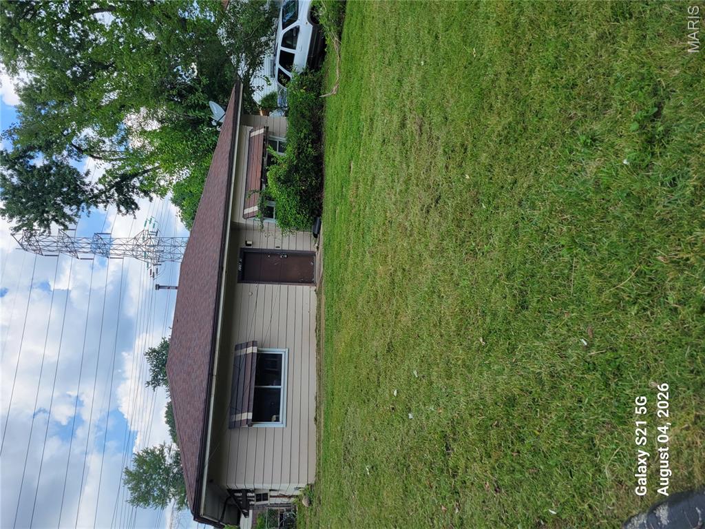 11947 Bridgevale Avenue — photo