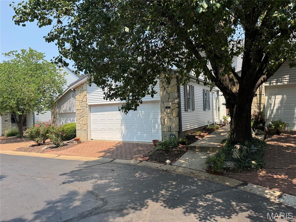 1510 Walpole Drive — photo