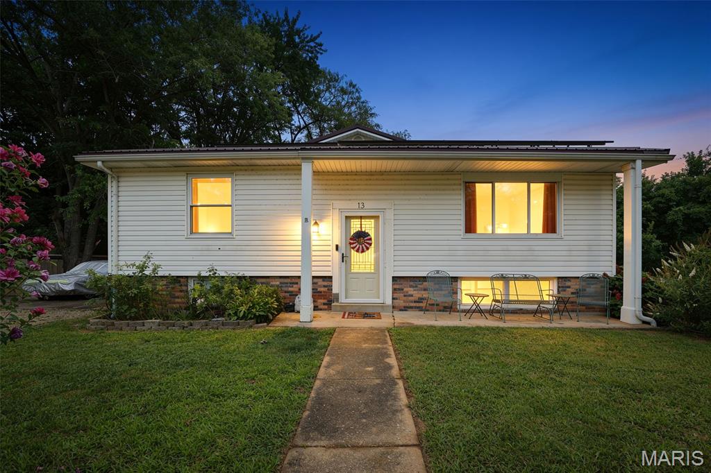 13 Russell Drive — photo