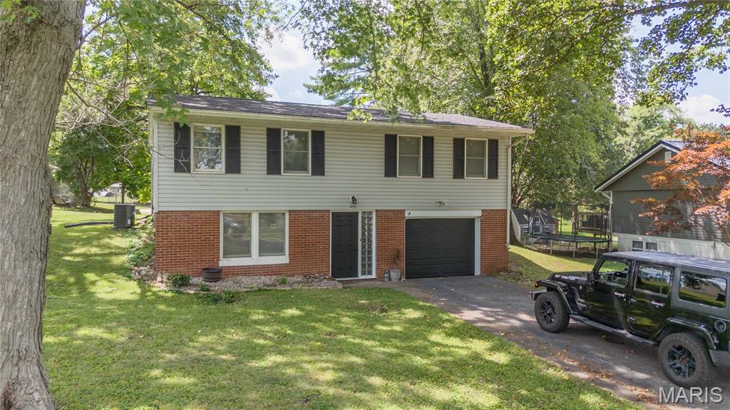 605 N Sunflower Street — photo