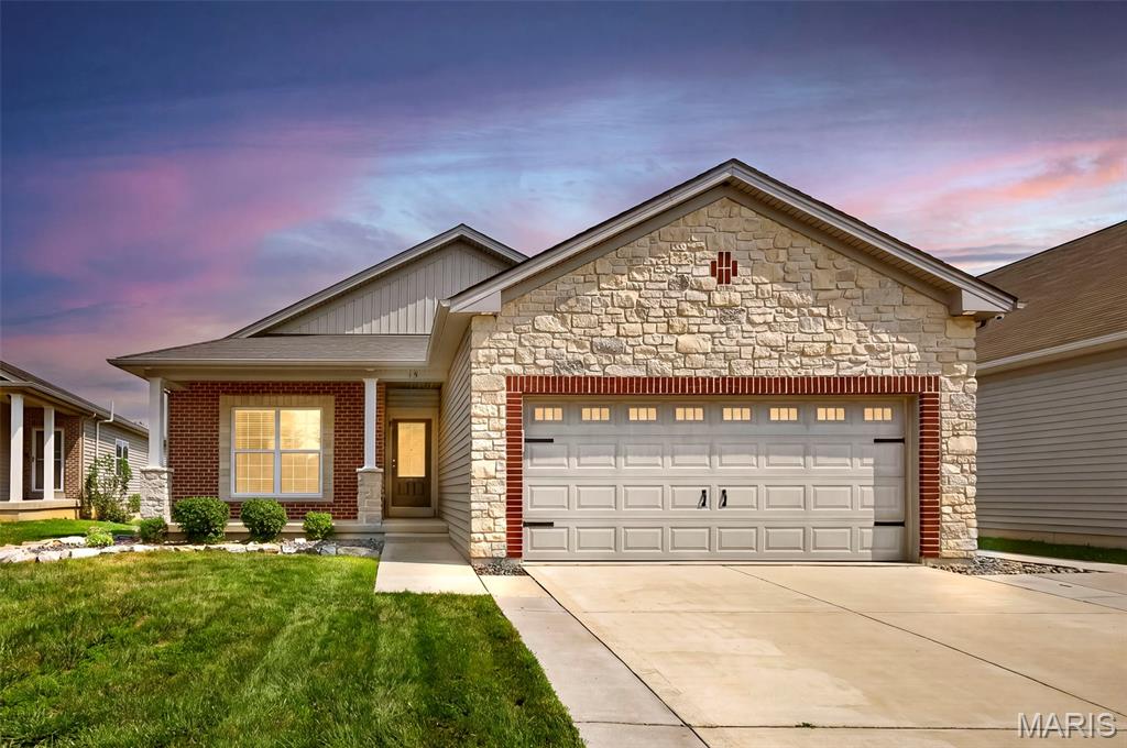 15 Country Trail Court — photo