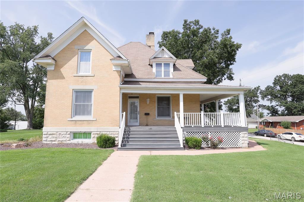 318 E Ste Marie Street — photo