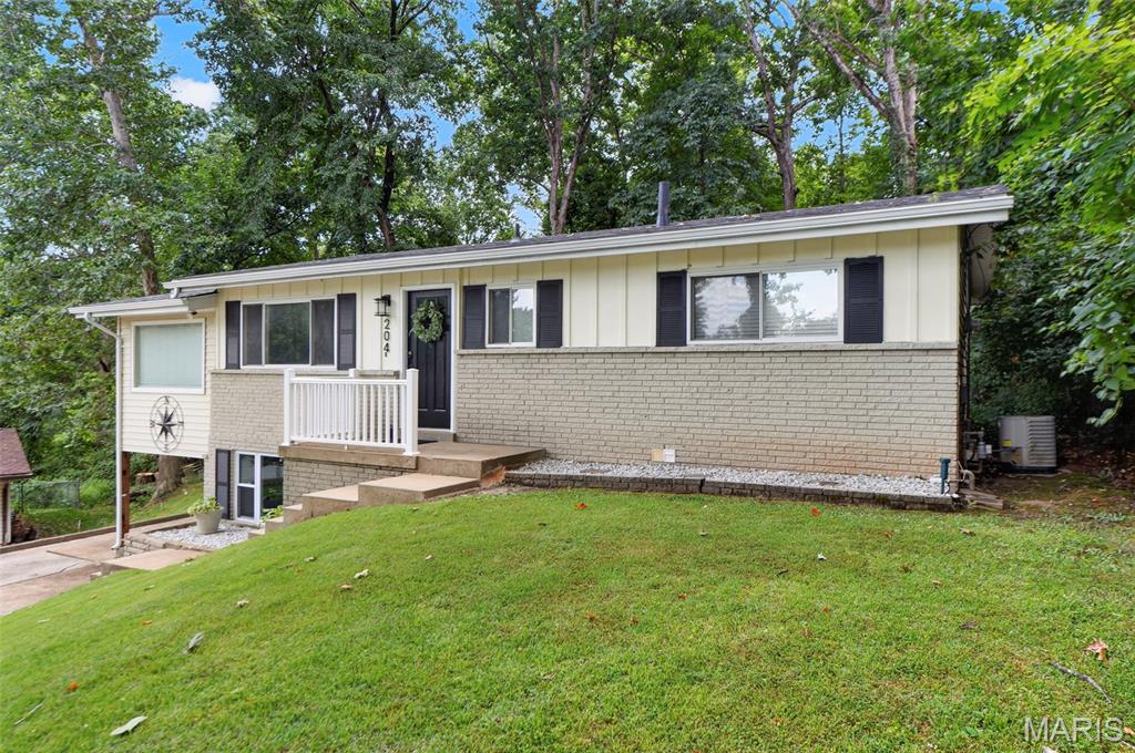 204 Appletree Court, Arnold, MO 63010 — photo 2