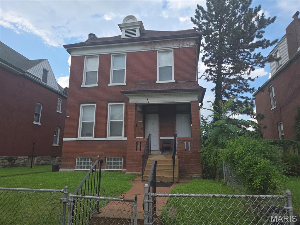 3924 Sullivan Avenue — photo