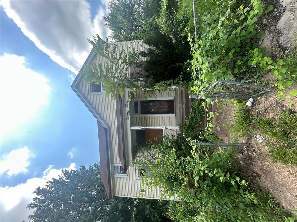 2030 Belle Avenue — photo