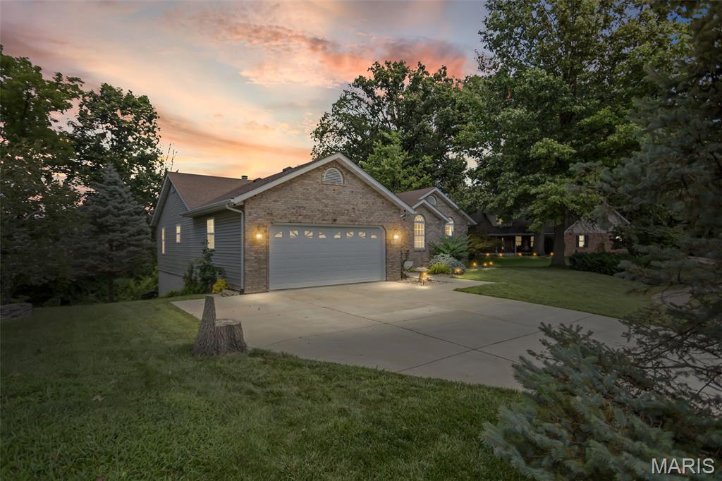 109 Fairington Drive — photo