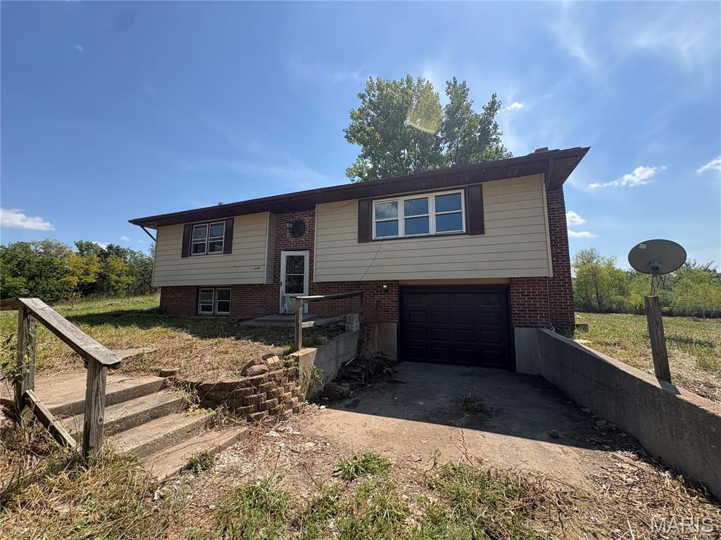 1310 Private Road 1337 — photo