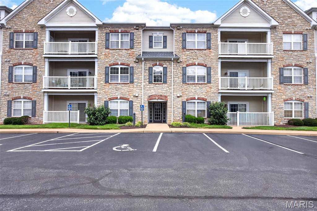 6 Monarch Trace Court 304 — photo