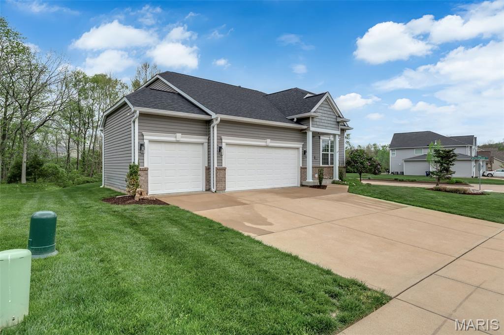 917 Summit Oaks Drive, Eureka, MO 63025 — photo 2