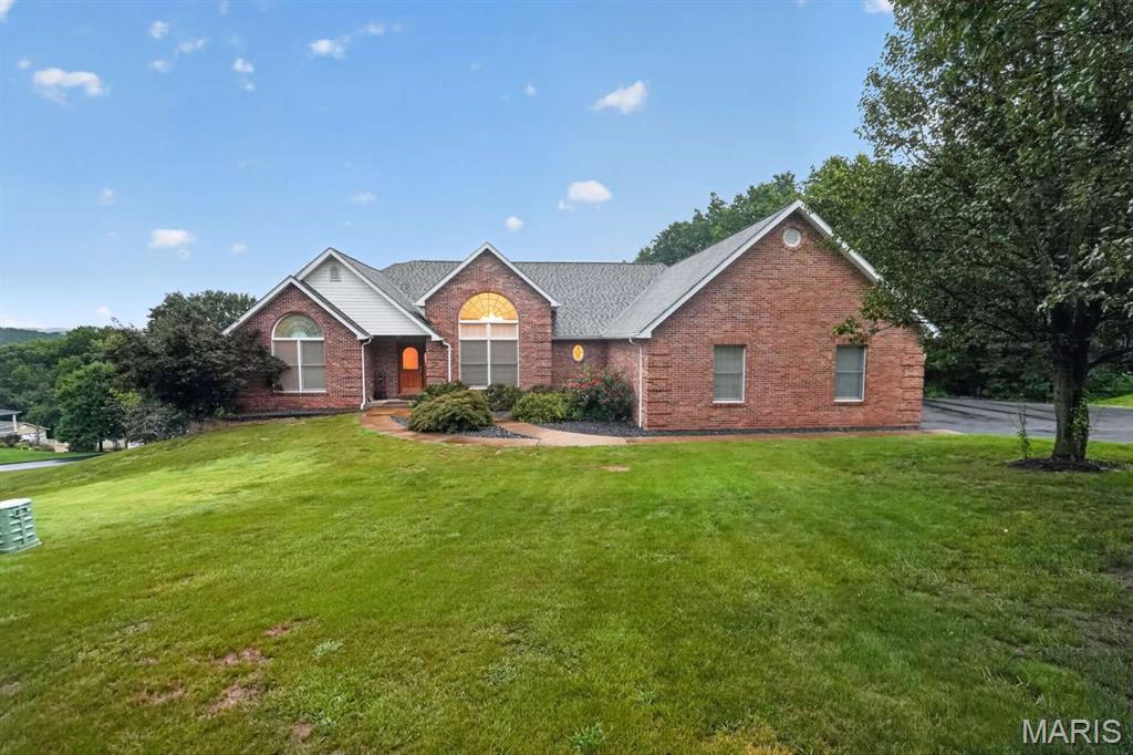 10132 Manassas Drive — photo