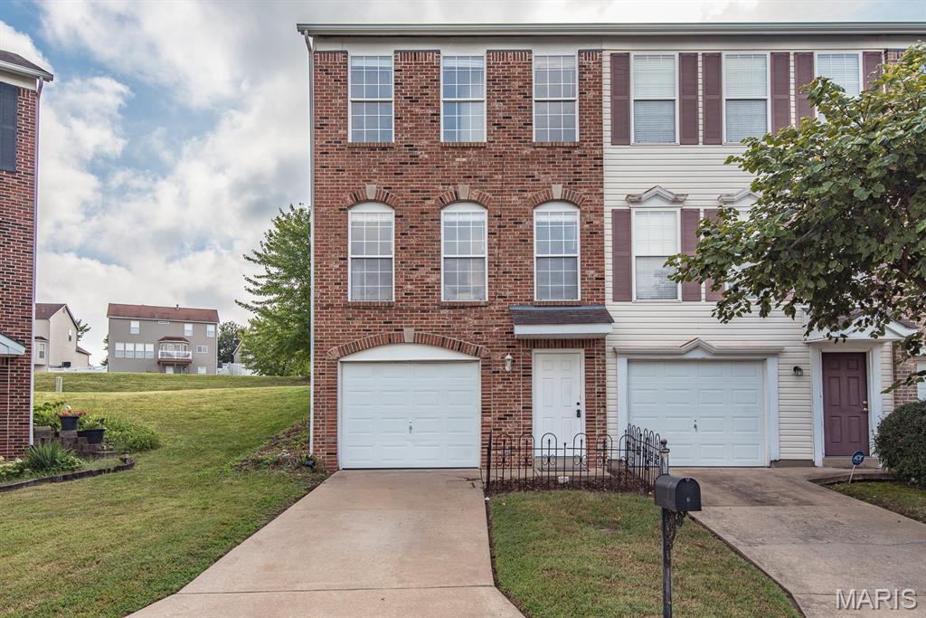 6 Robinson Circle Drive — photo