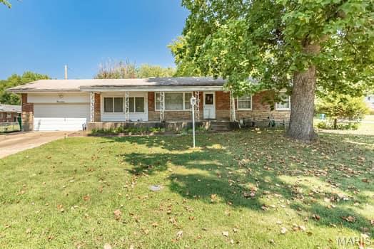 19 Forest Home Court — photo