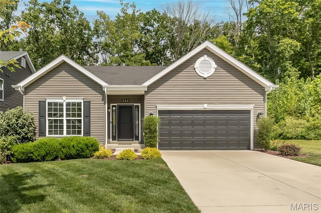 922 Boulder Crest Court — photo
