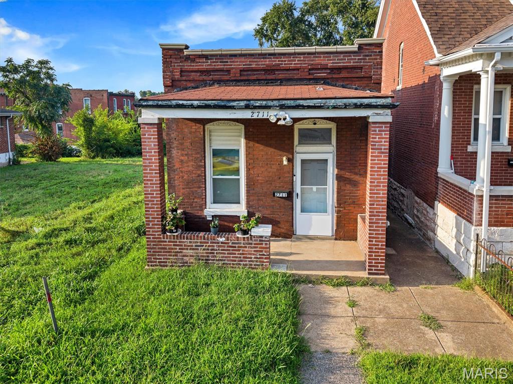 2711 Keokuk Street — photo